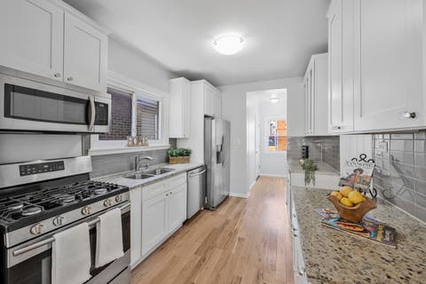 Tiny photo for 8526 S Euclid Avenue, Chicago, IL 60617 (MLS # 12715541)