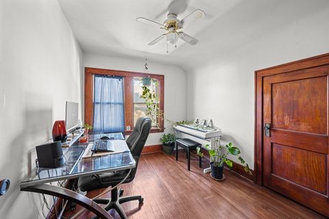 Tiny photo for 4202 10th Avenue, Moline, IL 61265 (MLS # 12584164)