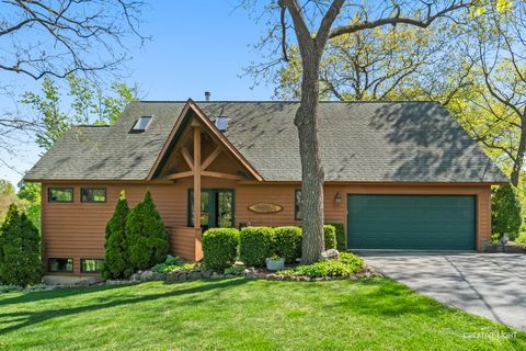 Photo of 8533 Van Emmon Road, Yorkville, IL 60560 (MLS # 12642230)