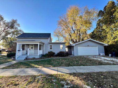 Tiny photo for 352 S Vermillion Street, Paxton, IL 60957 (MLS # 12505439)