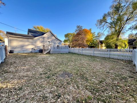 Tiny photo for 352 S Vermillion Street, Paxton, IL 60957 (MLS # 12505439)