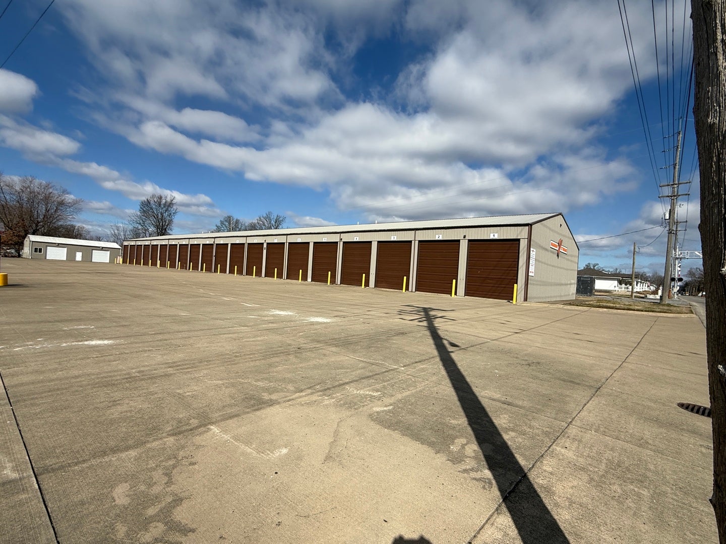 302 N Russell Street