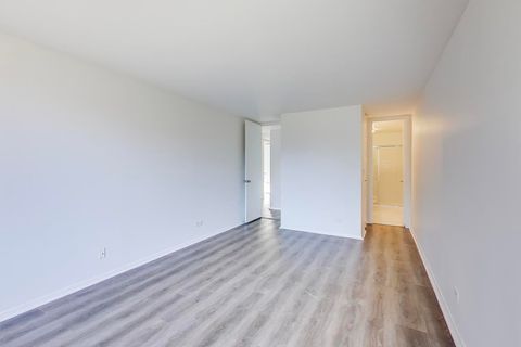 Tiny photo for 4000 Triumvera Drive #201A, Glenview, IL 60025 (MLS # 12544073)