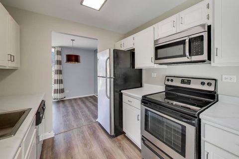 Tiny photo for 4000 Triumvera Drive #201A, Glenview, IL 60025 (MLS # 12544073)