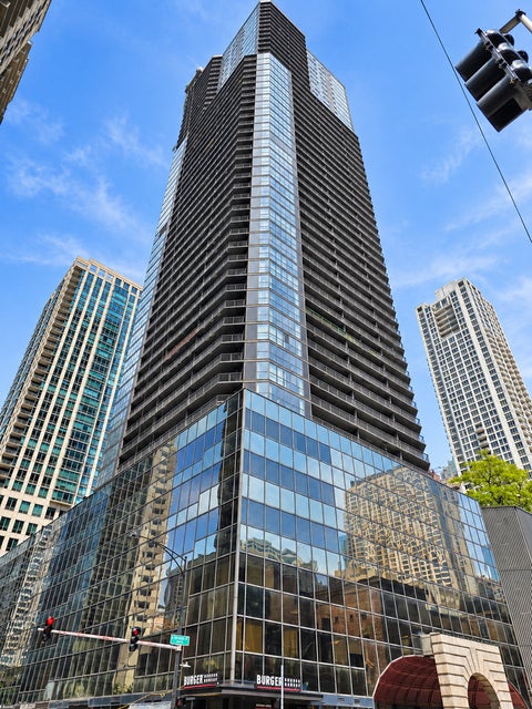 Photo of 10 E Ontario Street #4601, Chicago, IL 60611 (MLS # 12777198)