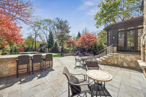 Tiny photo for 561 Walker Road, Hinsdale, IL 60521 (MLS # 12650121)