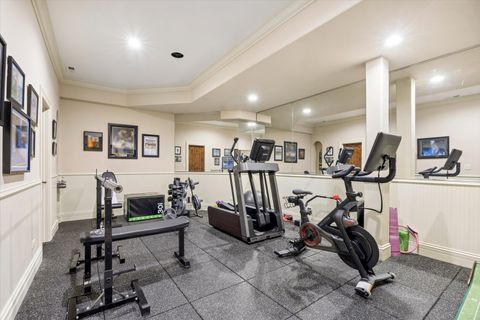 Tiny photo for 561 Walker Road, Hinsdale, IL 60521 (MLS # 12650121)