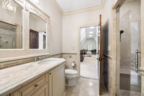 Tiny photo for 561 Walker Road, Hinsdale, IL 60521 (MLS # 12650121)