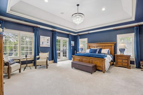 Tiny photo for 561 Walker Road, Hinsdale, IL 60521 (MLS # 12650121)