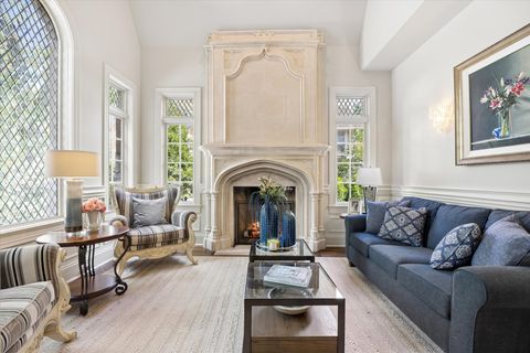 Tiny photo for 561 Walker Road, Hinsdale, IL 60521 (MLS # 12650121)