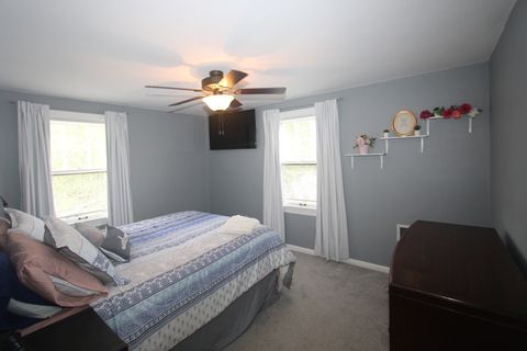 Tiny photo for 1202 Oneida Street, Joliet, IL 60435 (MLS # 12501117)