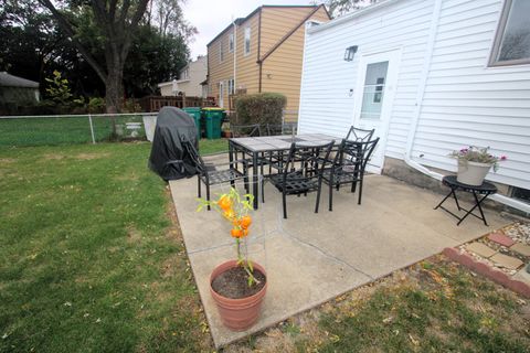 Tiny photo for 1202 Oneida Street, Joliet, IL 60435 (MLS # 12501117)