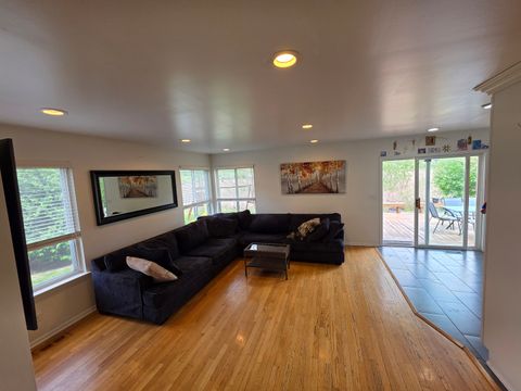 Tiny photo for 7943 Dada Drive, Gurnee, IL 60031 (MLS # 12465057)