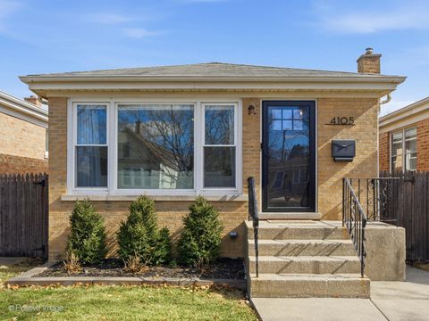 Photo of 4105 N Kolmar Avenue, Chicago, IL 60641 (MLS # 12643737)
