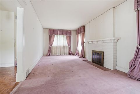 Tiny photo for 104 Fairview Avenue, Bloomington, IL 61701 (MLS # 12691875)