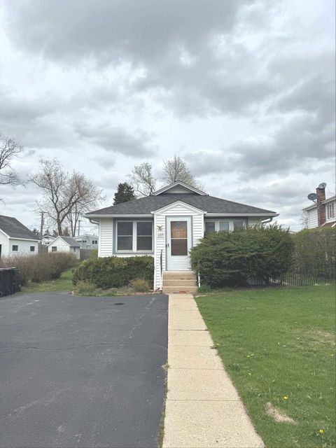 235 Kimball Avenue Wauconda IL 60084