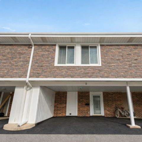 2 Cour Masson Palos Hills IL 60465