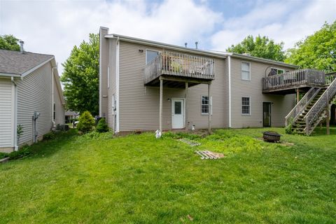 Tiny photo for 67 Oak Park Road, Bloomington, IL 61701 (MLS # 12386175)