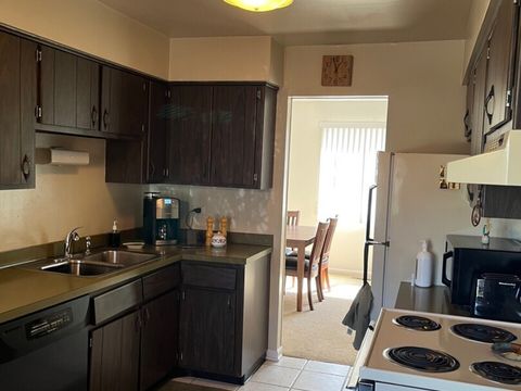 Tiny photo for 1690 Darwin Court, Wheaton, IL 60189 (MLS # 12604106)