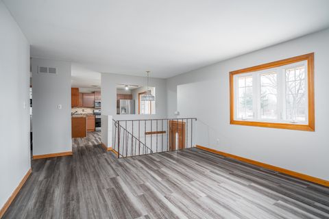 Tiny photo for 4905 50th Street, Moline, IL 61265 (MLS # 12569507)