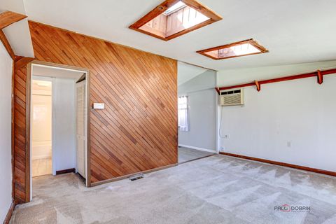 Tiny photo for 1206 Landon Avenue, Winthrop Harbor, IL 60096 (MLS # 12500202)