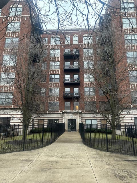 Photo of 4537 S Drexel Boulevard #203, Chicago, IL 60653 (MLS # 12703440)