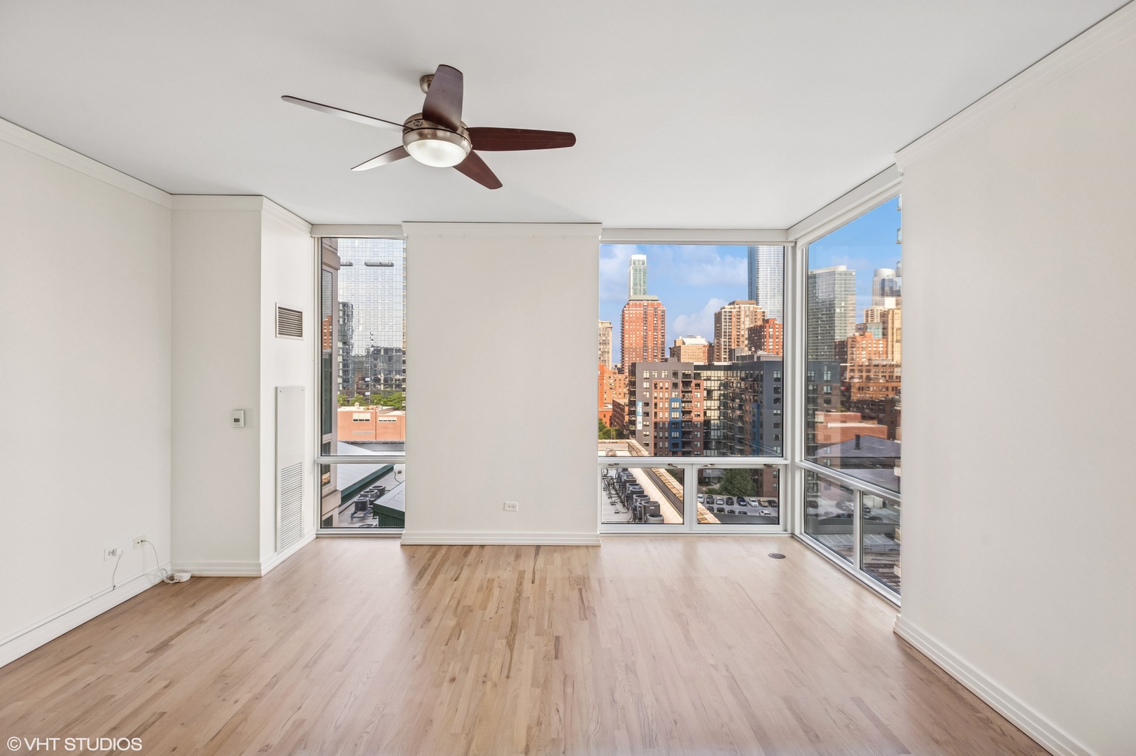 170 W Polk Street 1205