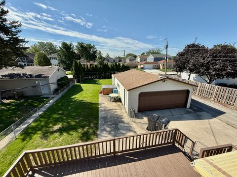 Tiny photo for 7425 W Devon Avenue, Chicago, IL 60631 (MLS # 12464174)