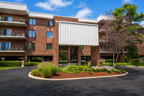 Photo of 6585 Main Street #201, Downers Grove, IL 60516 (MLS # 12718818)