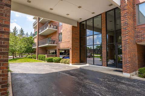 Tiny photo for 6585 Main Street #201, Downers Grove, IL 60516 (MLS # 12718818)