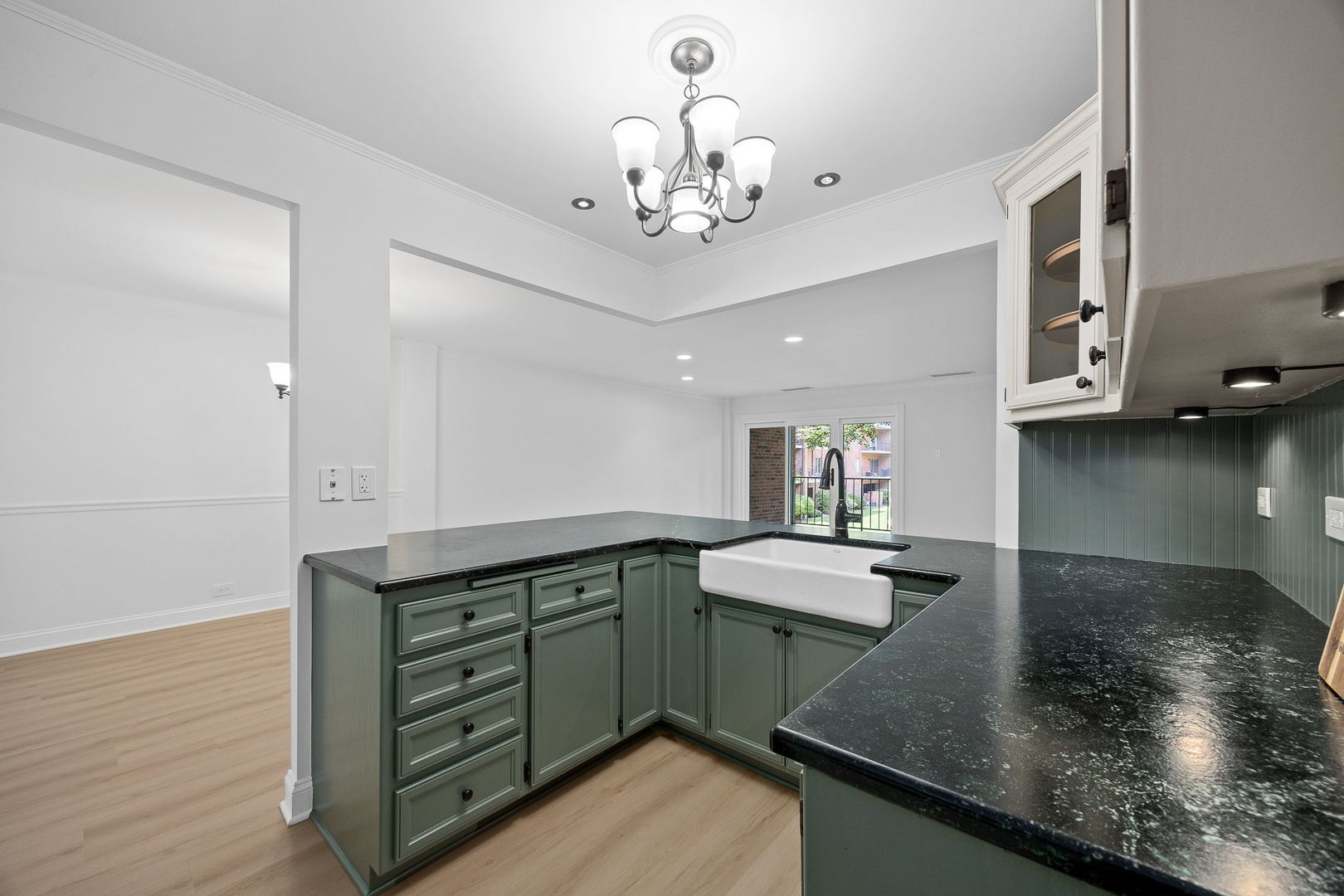 6585 Main Street 201