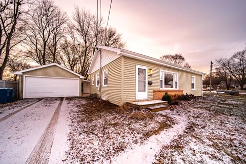 A home in Dixon