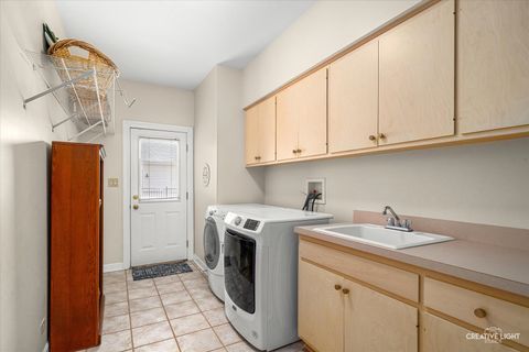 Tiny photo for 364 AVENA Circle, Naperville, IL 60565 (MLS # 12590408)