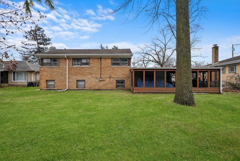 A home in Des Plaines