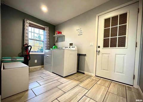 Tiny photo for 112 HILLCREST Drive, Goreville, IL 62939 (MLS # QC4269113)