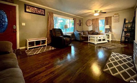 Tiny photo for 112 HILLCREST Drive, Goreville, IL 62939 (MLS # QC4269113)