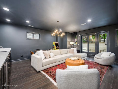 Tiny photo for 1509 N Mohawk Street #1, Chicago, IL 60610 (MLS # 12755939)