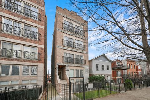Photo of 2515 W Harrison Street #1, Chicago, IL 60612 (MLS # 12519593)