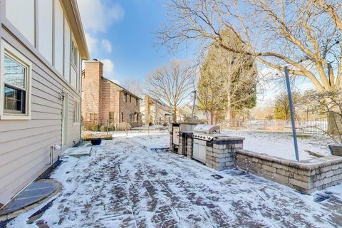 Tiny photo for 6240 Sleepy Hollow Lane, Lisle, IL 60532 (MLS # 12595454)