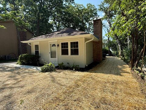 Tiny photo for 26346 N Walnut Avenue, Mundelein, IL 60060 (MLS # 12450154)