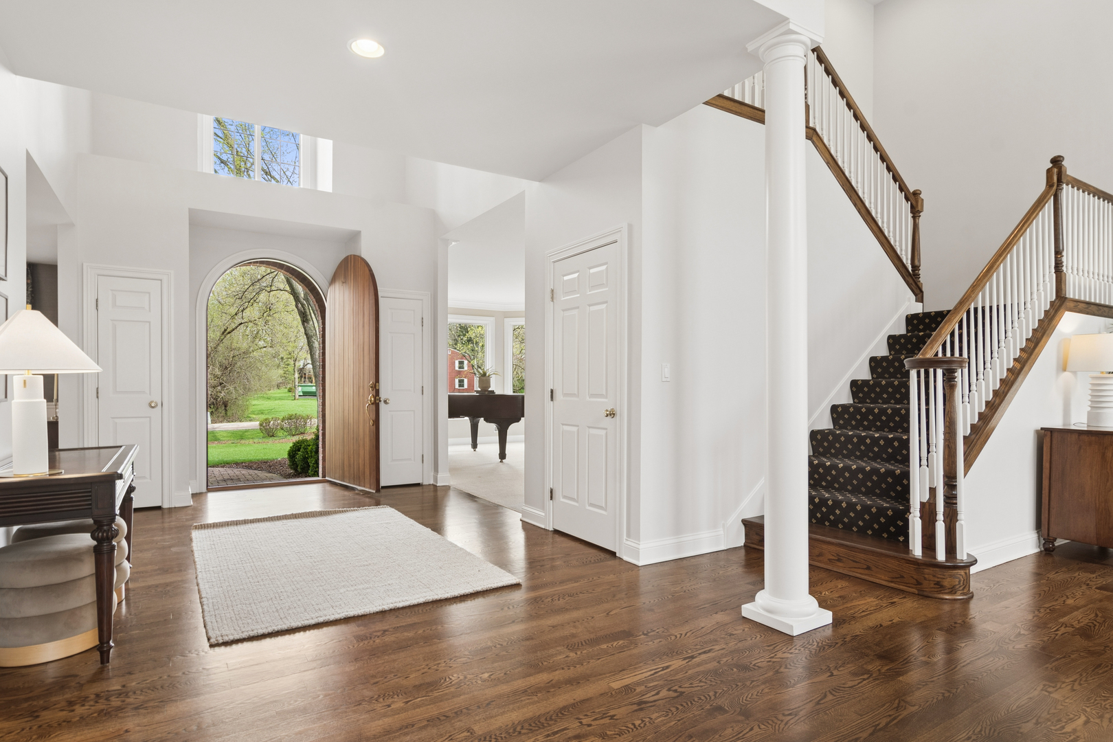 425 BROOKMONT Lane
