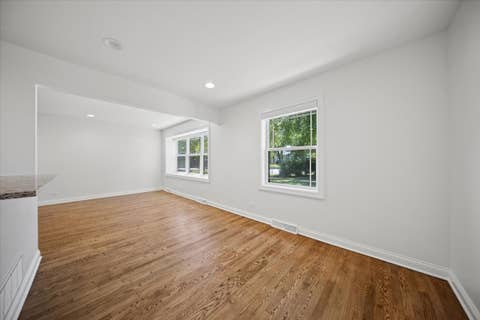 Tiny photo for 232 E 55th Street, Westmont, IL 60559 (MLS # 12725883)