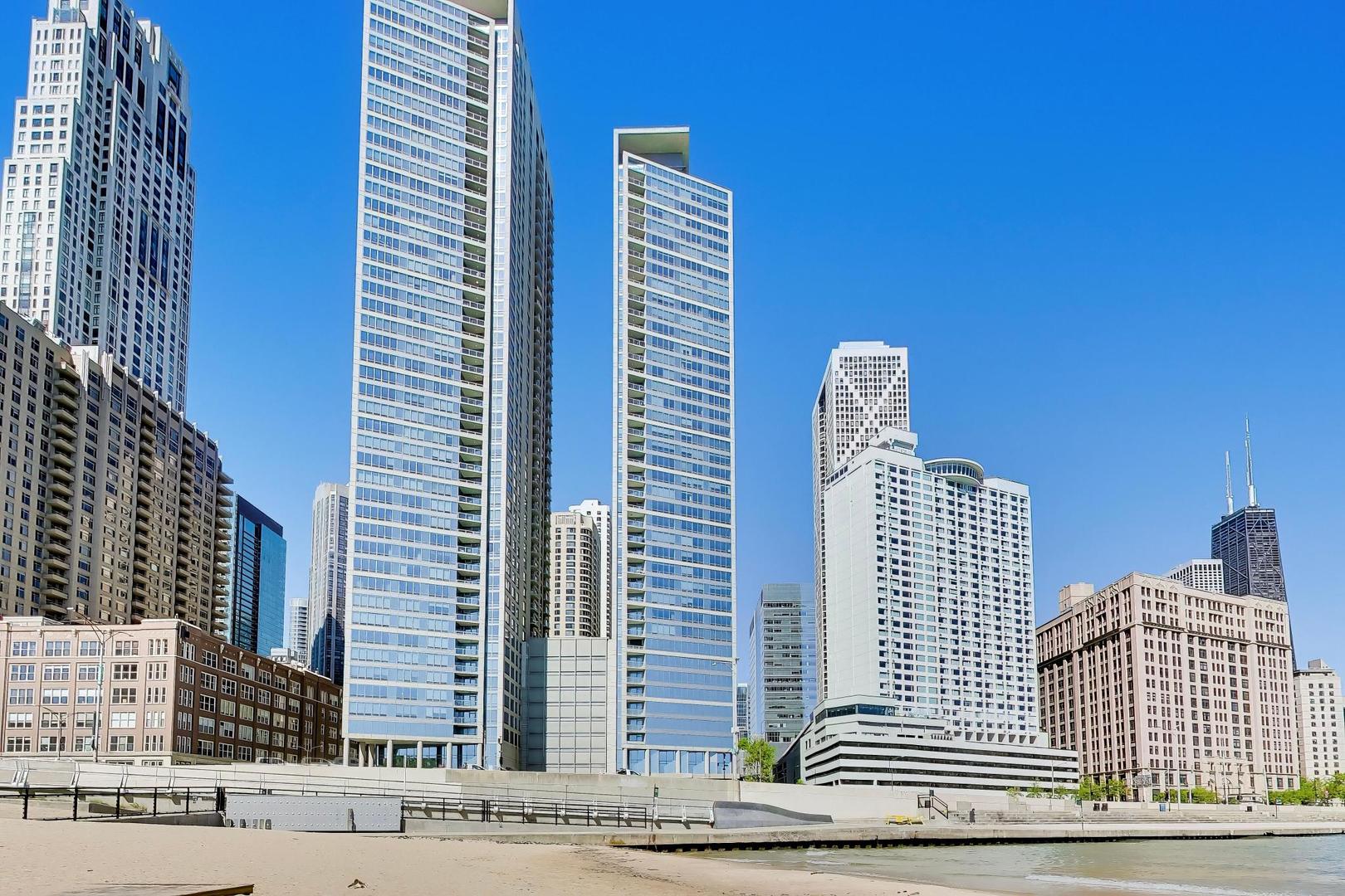 600 N LAKE SHORE Drive N 1201