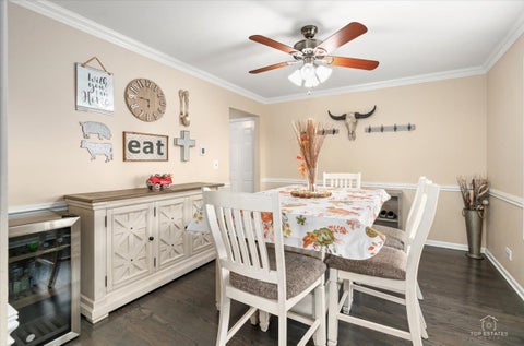 Tiny photo for 926 E Stone Creek Circle, Crystal Lake, IL 60014 (MLS # 12785305)