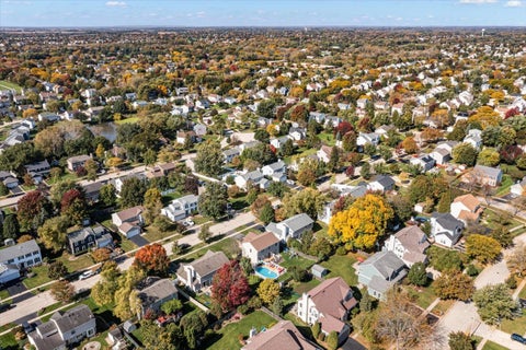 Tiny photo for 926 E Stone Creek Circle, Crystal Lake, IL 60014 (MLS # 12785305)
