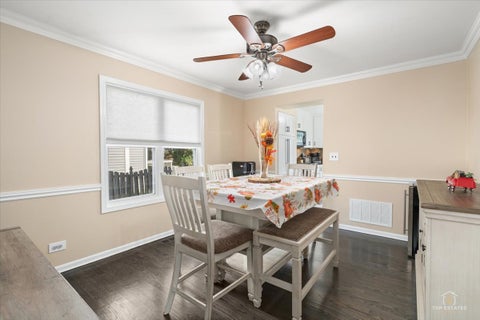 Tiny photo for 926 E Stone Creek Circle, Crystal Lake, IL 60014 (MLS # 12785305)