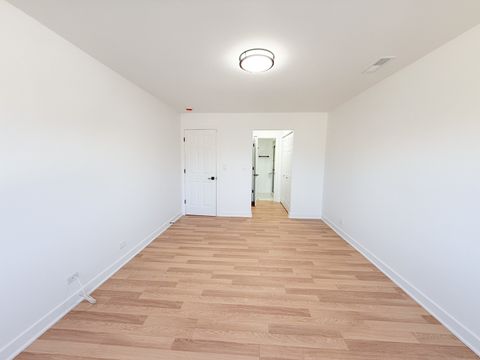 Tiny photo for 207 Uteg Street #302, Crystal Lake, IL 60014 (MLS # 12588520)