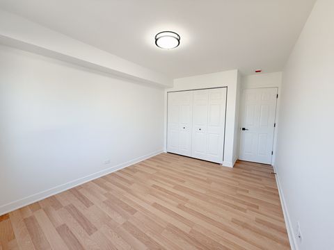 Tiny photo for 207 Uteg Street #302, Crystal Lake, IL 60014 (MLS # 12588520)