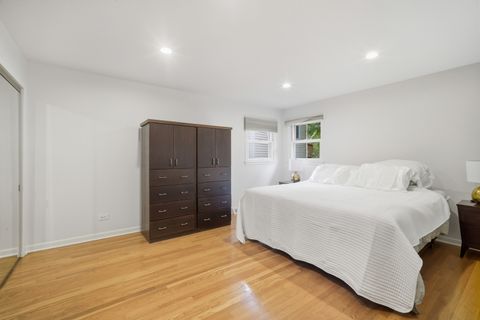 Tiny photo for 1823 Milton Avenue, Northbrook, IL 60062 (MLS # 12466813)