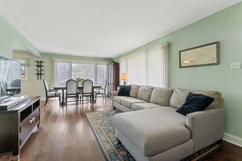 Tiny photo for 9966 S California Avenue, Evergreen Park, IL 60805 (MLS # 12595848)